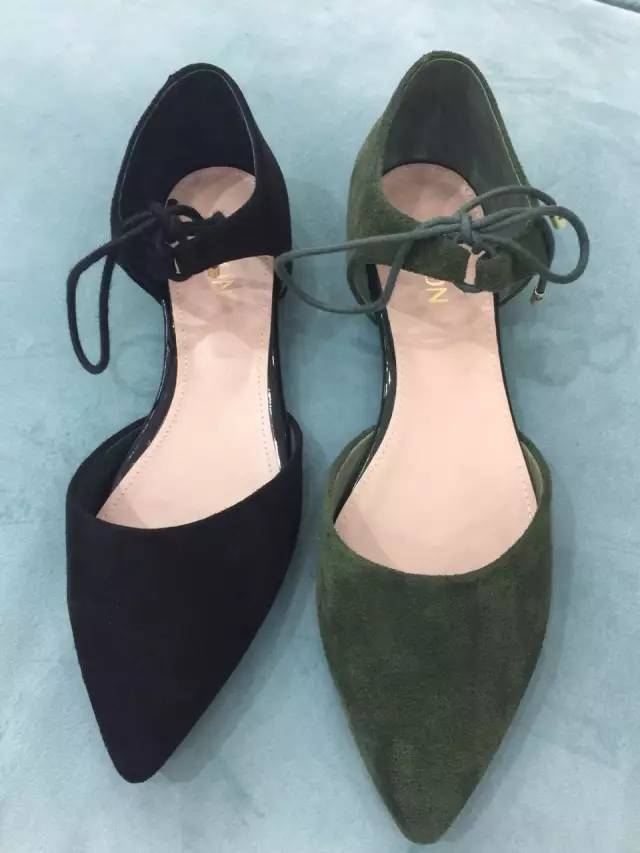 中吉战主裁2次误出红牌造冤案 吕鹏一黄被罚下-太阳集团tyc(图1) 太阳成集团tyc