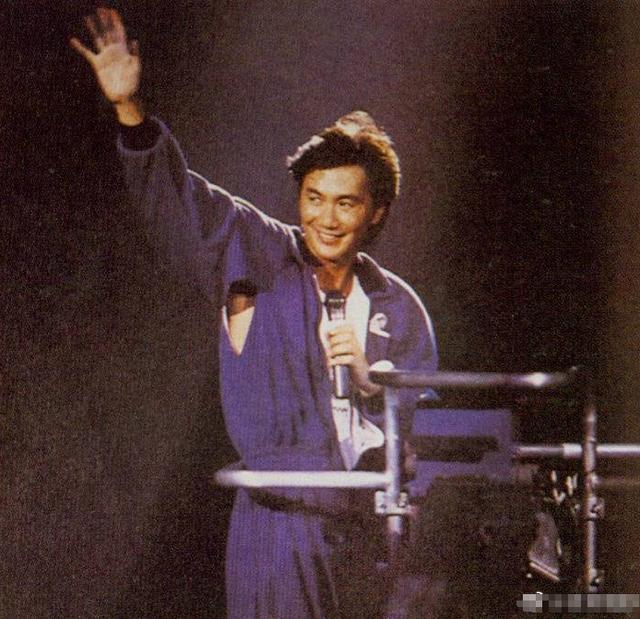 球馆里差别的人都在想什么?最想知道妹纸的-太阳集团tyc(图1) 太阳集团tyc