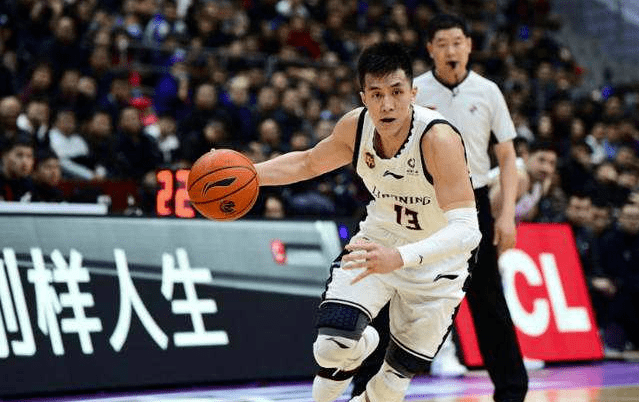 
中国男篮第一控卫郭艾伦 前女友晒照 身材颜值堪称完美‘太阳集团tyc’(图1)