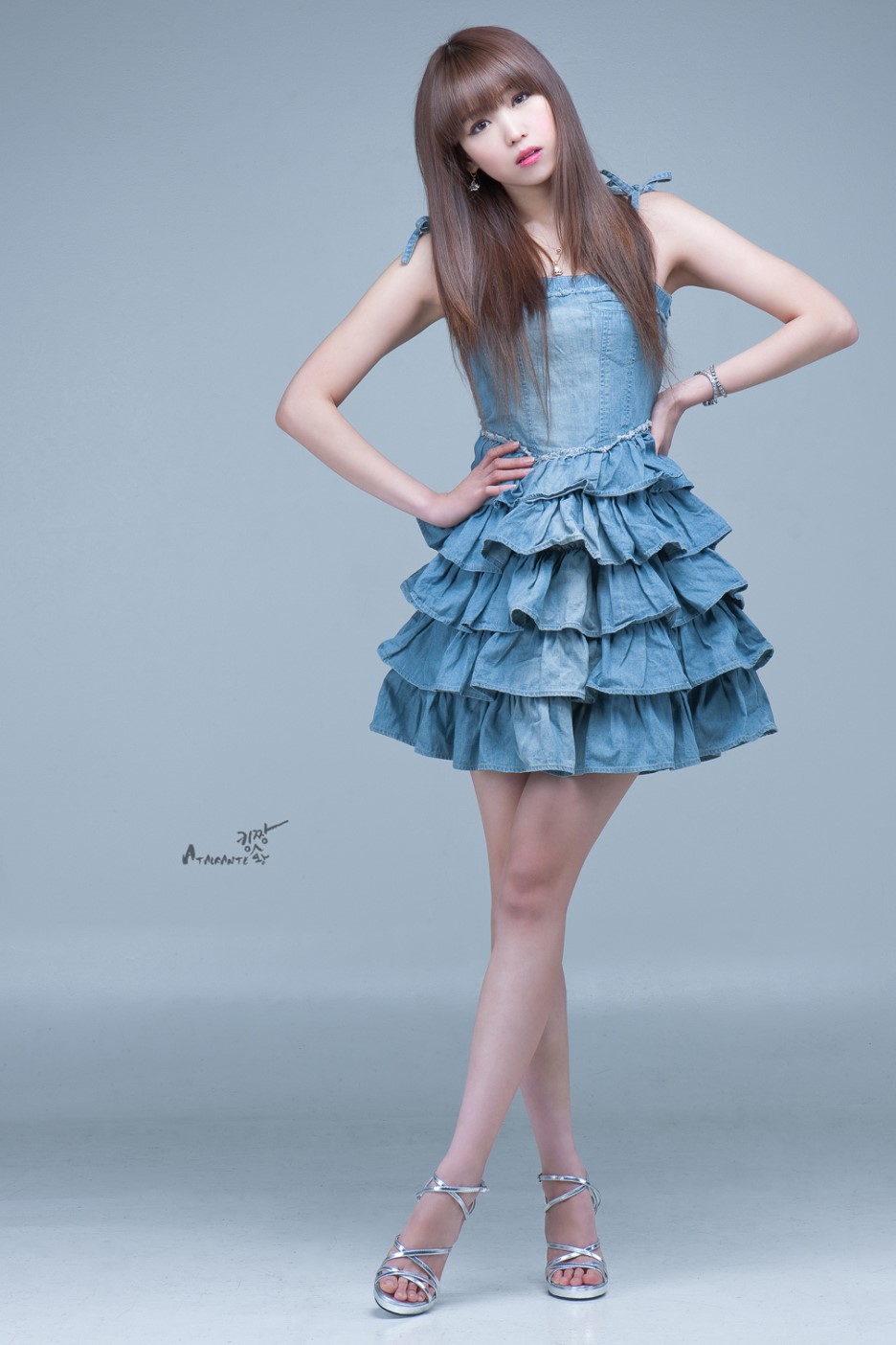 太阳集团tyc_男神养成|看看男神潮人们都穿什么鞋?(NIKE&ADIDAS篇)(图1) 太阳集团tyc