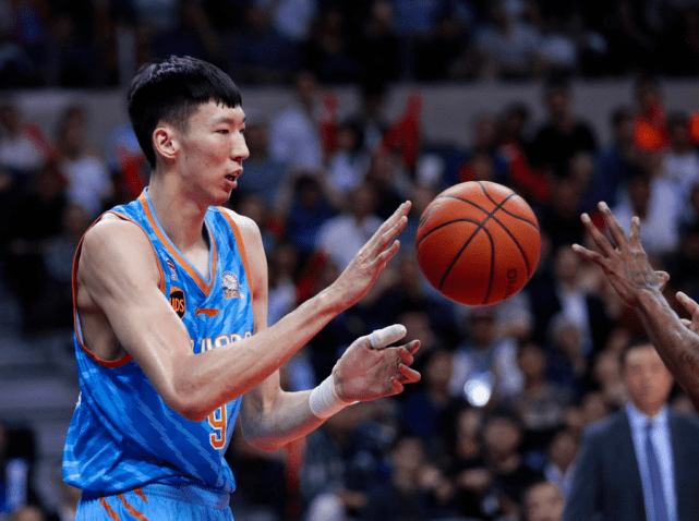 
央视专访周琦：世界杯对波兰失误时脑子空缺 最佳教练没选阿的江“太阳成官网”(图4)