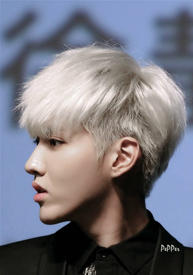 《哪吒重生》人物建模脸出圈 哪吒、敖丙撞脸顶流明星“太阳成集团tyc”(图6)
《哪吒重生》人物建模脸出圈 哪吒、敖丙撞脸顶流明星“太阳成集团tyc”(图6)