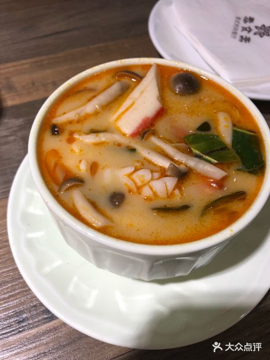 太阳成集团tyc-朴信惠上海粉丝会开演在即 门票收益将爱心捐赠(图1) 太阳成集团tyc