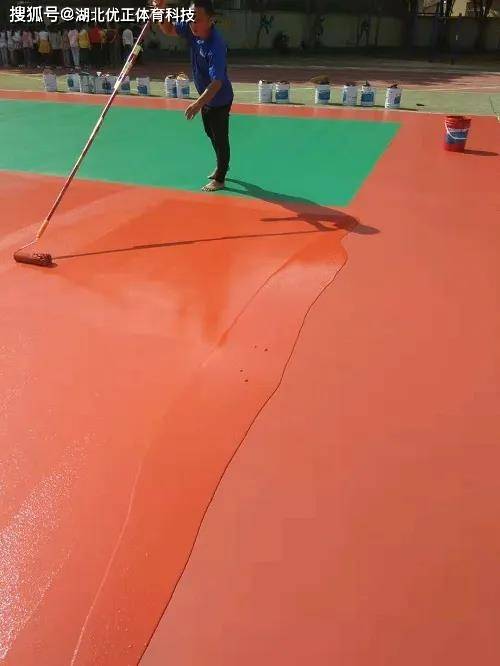 太阳成集团tyc|
重庆硅PU球场质料施工(图2)