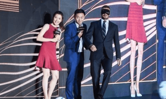 太阳集团tyc_
“乌贼刘”现身篮球世界杯抽签 为什么能在世界杯期间一夜爆红？(图12)